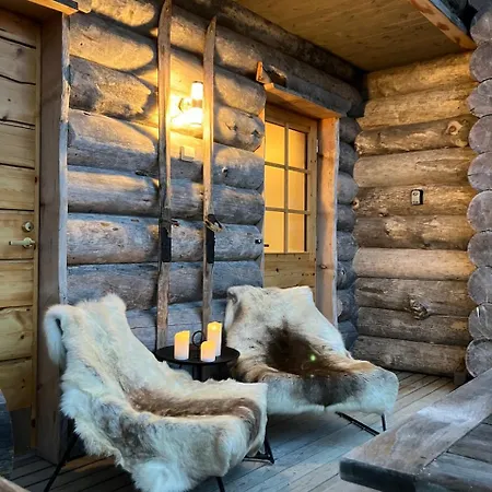 Tundra Chalet Ruka